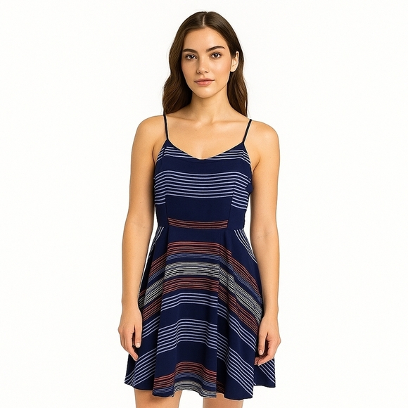 Old Navy Dresses & Skirts - Old Navy patriotic mini dress petite blue scrunch Bach geometric design stripes